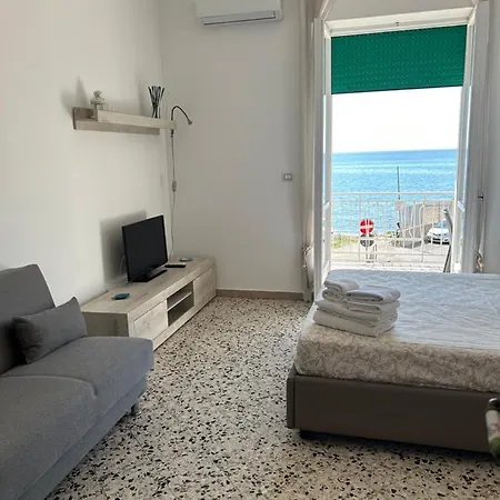 Mare Colombo * ساليرنو